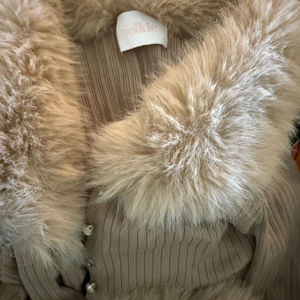 Selkie Ribbed Knit ice skate Sweater with Faux Fur